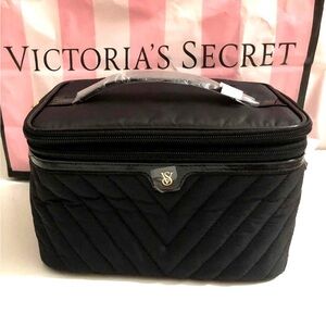 Victoria’s Secret Express Train Case (Black) NWT